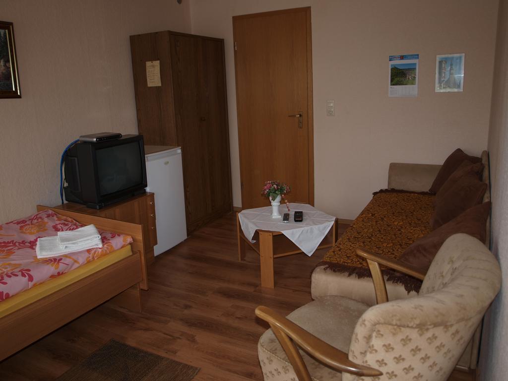 Die Frohliche Einkehr Pension Siebenlehn Room photo