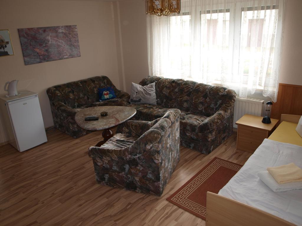 Die Frohliche Einkehr Pension Siebenlehn Room photo